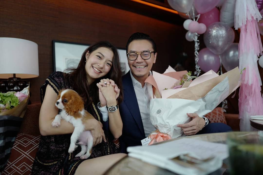มิว นิษฐา ไฮโซเซนต์