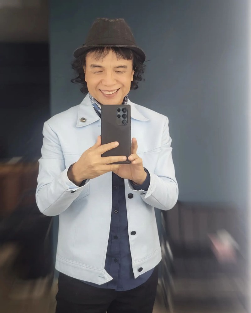 ครูสลา คุณวุฒิ