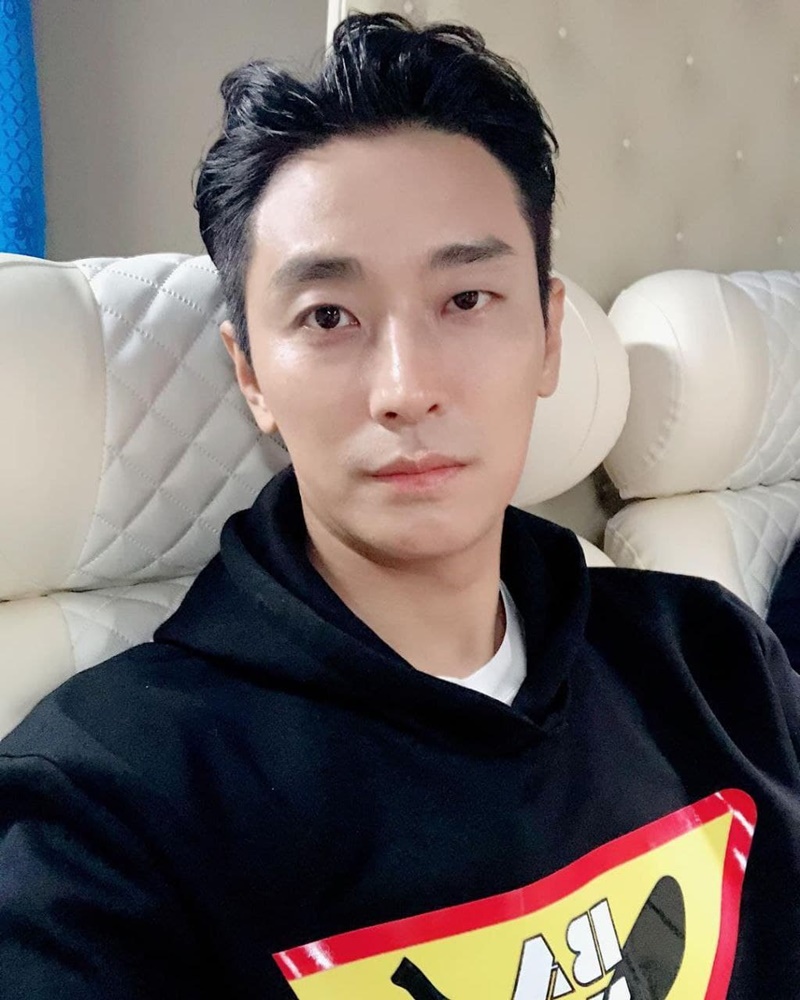 จูจีฮุน ju ji hoon