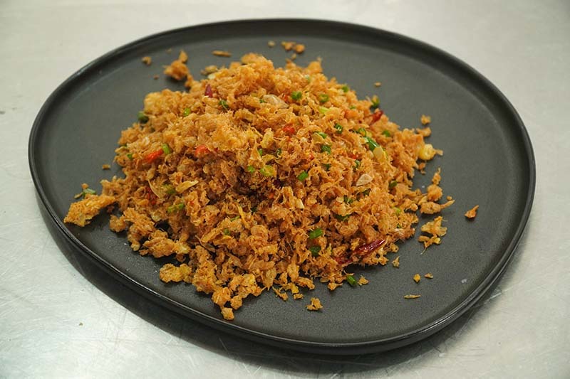 ไข่เจียวกรอบคั่วพริกเกลือ