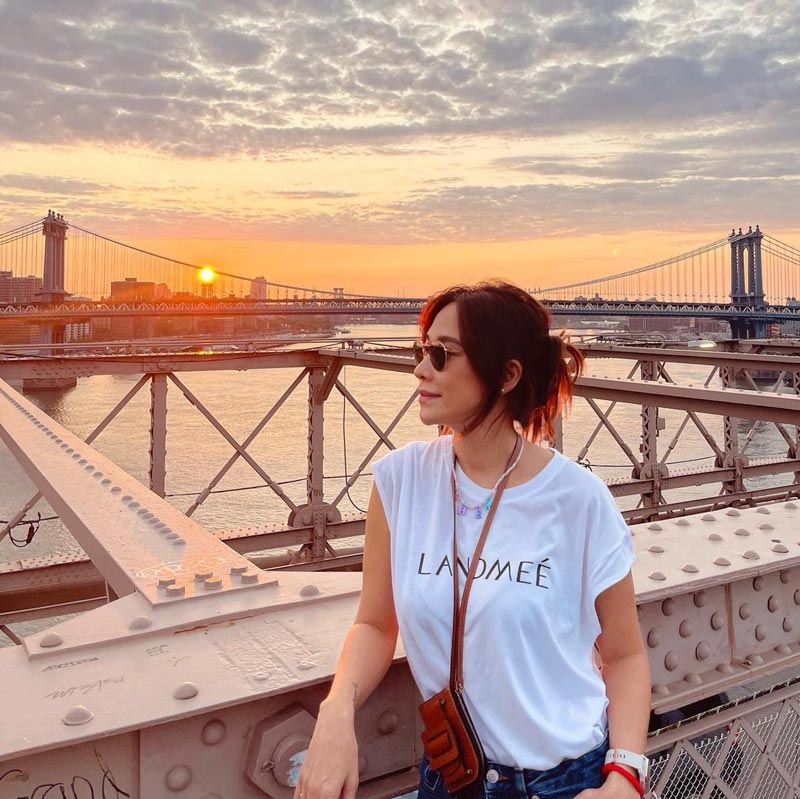 พลอย เฌอมาลย์