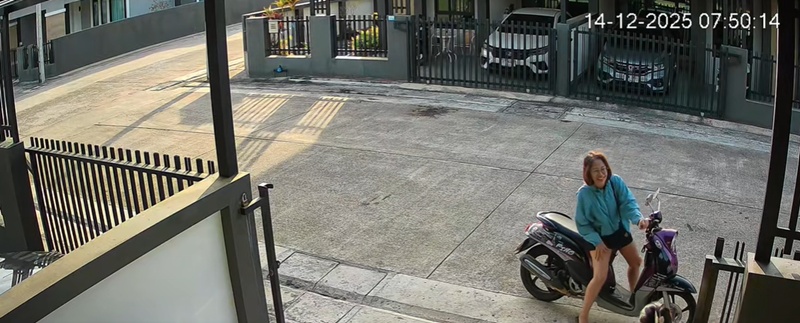 ซ้อนมอเตอร์ไซค์