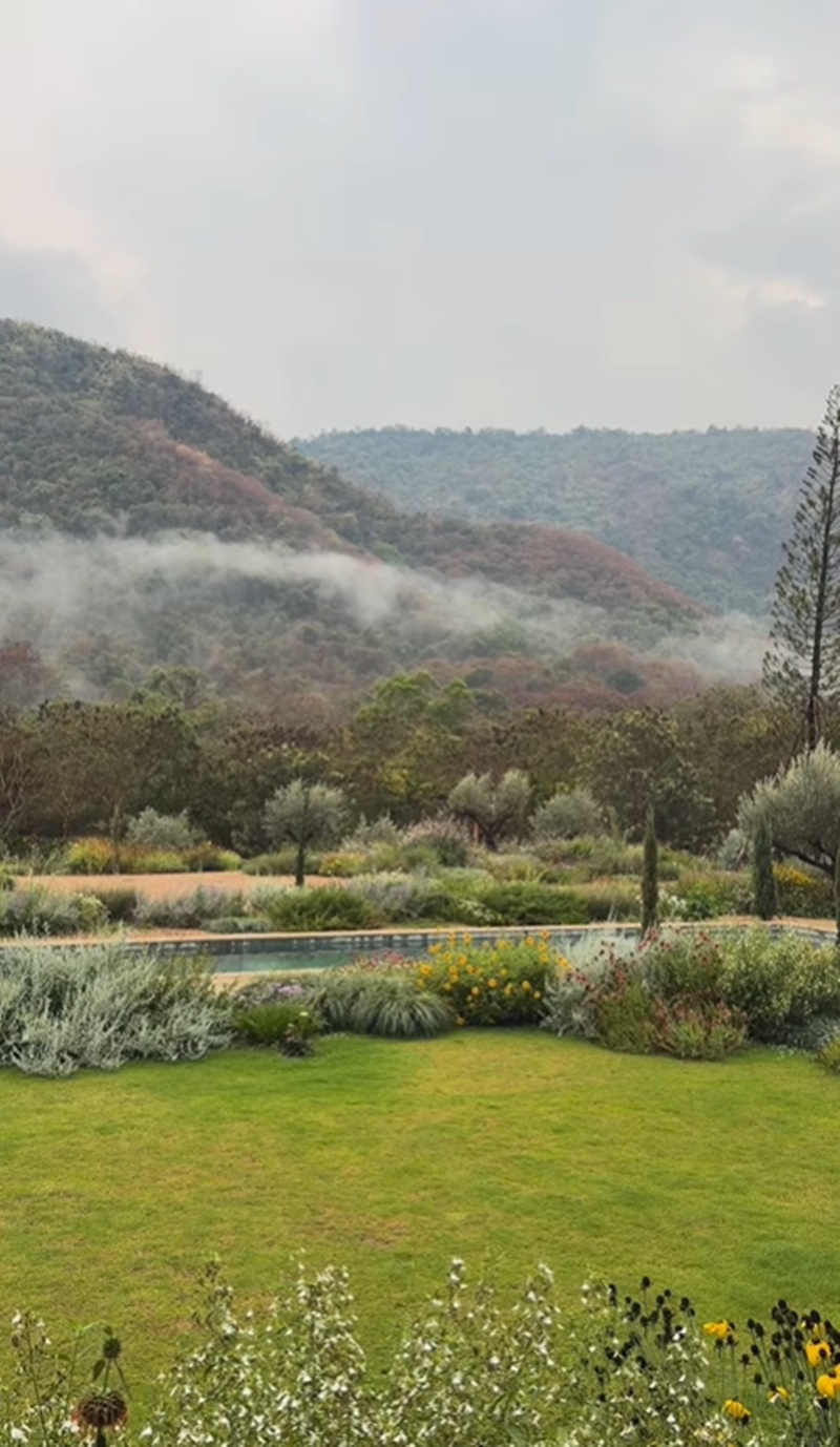 บ้านญาญ่า