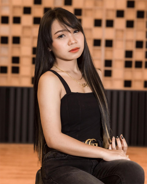 ส่องพัฒนาการความสวย ลิลลี่ ได้หมดถ้าสดชื่น นักร้องลูกทุ่งสาวเสียงดีในวัย 20 ปี