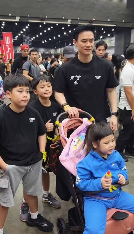 ชมพู่ ลงแข่ง HYROX