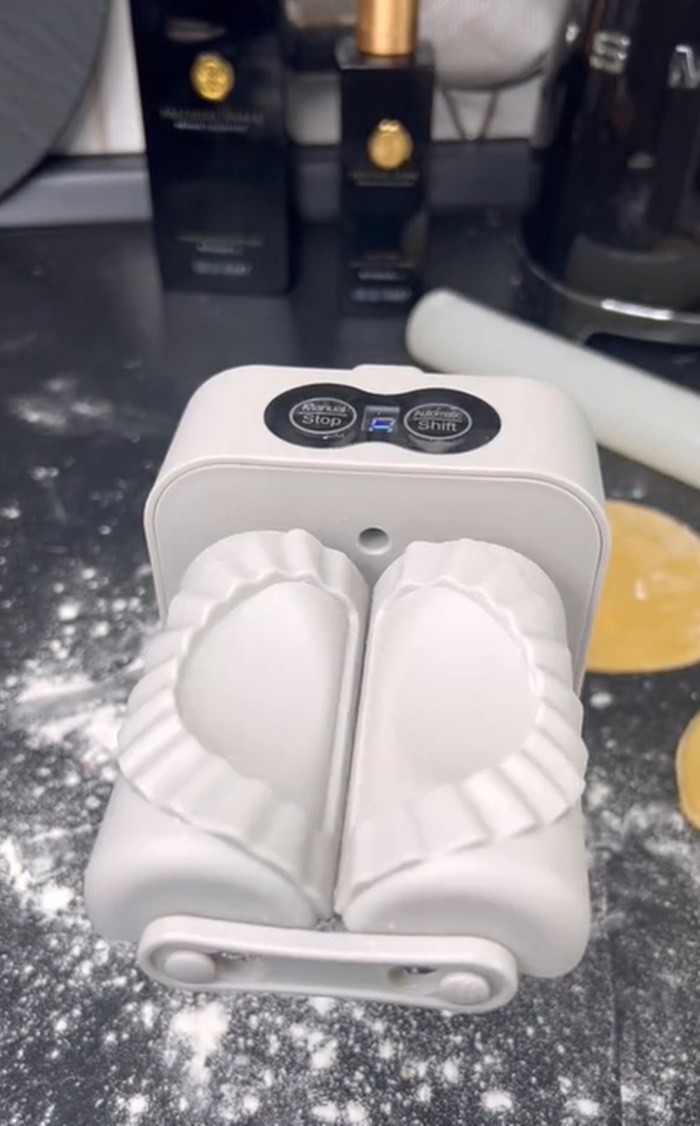 เครื่องทำเกี๊ยว