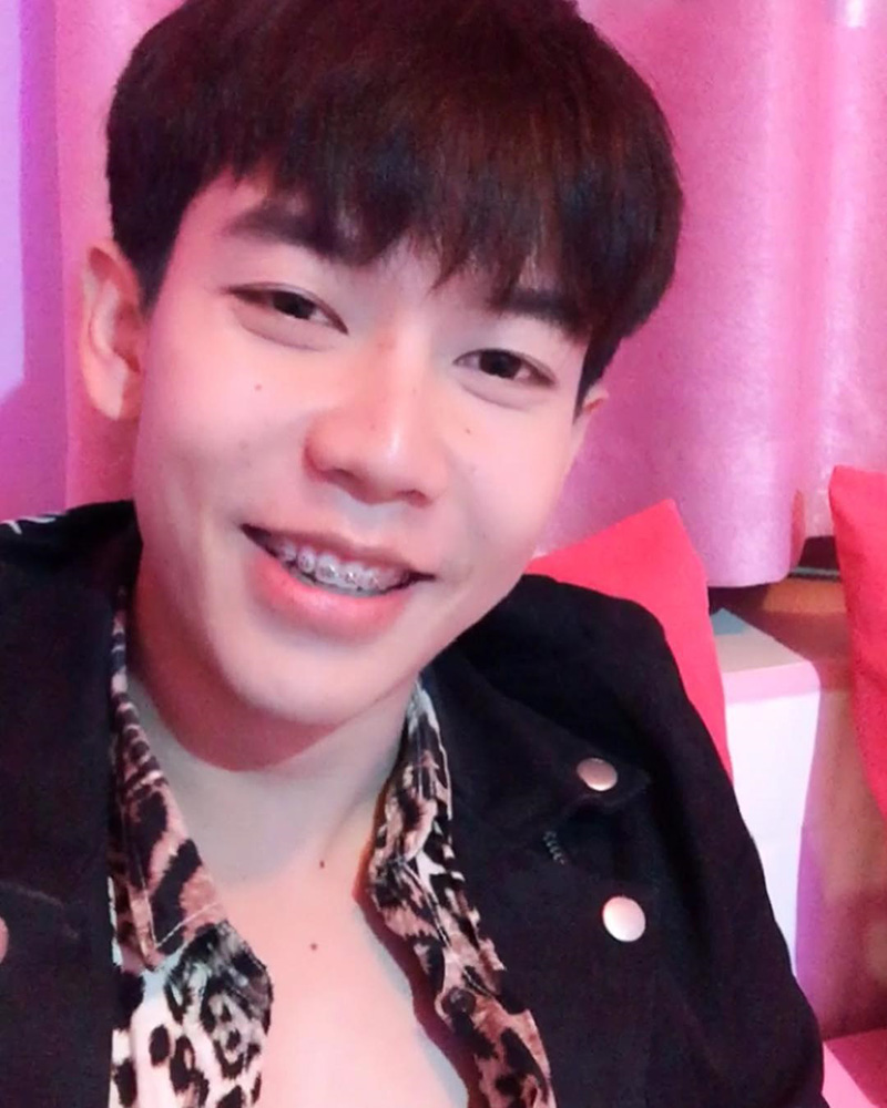 ครูเต้ย อภิวัฒน์