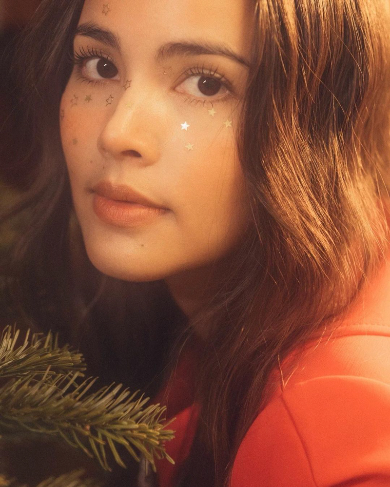  ญาญ่า อุรัสยา