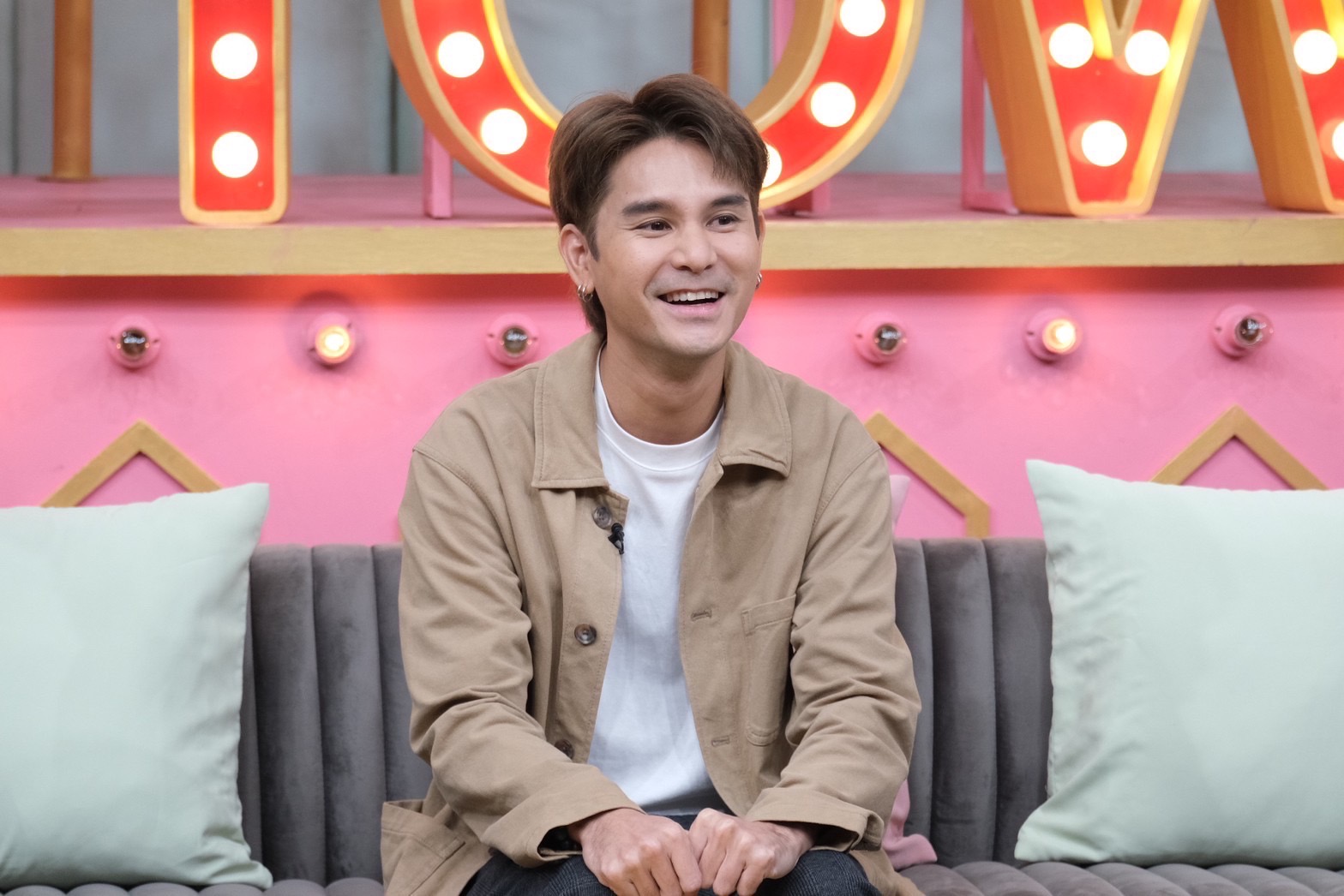 อาร์ตี้ ธนฉัตร