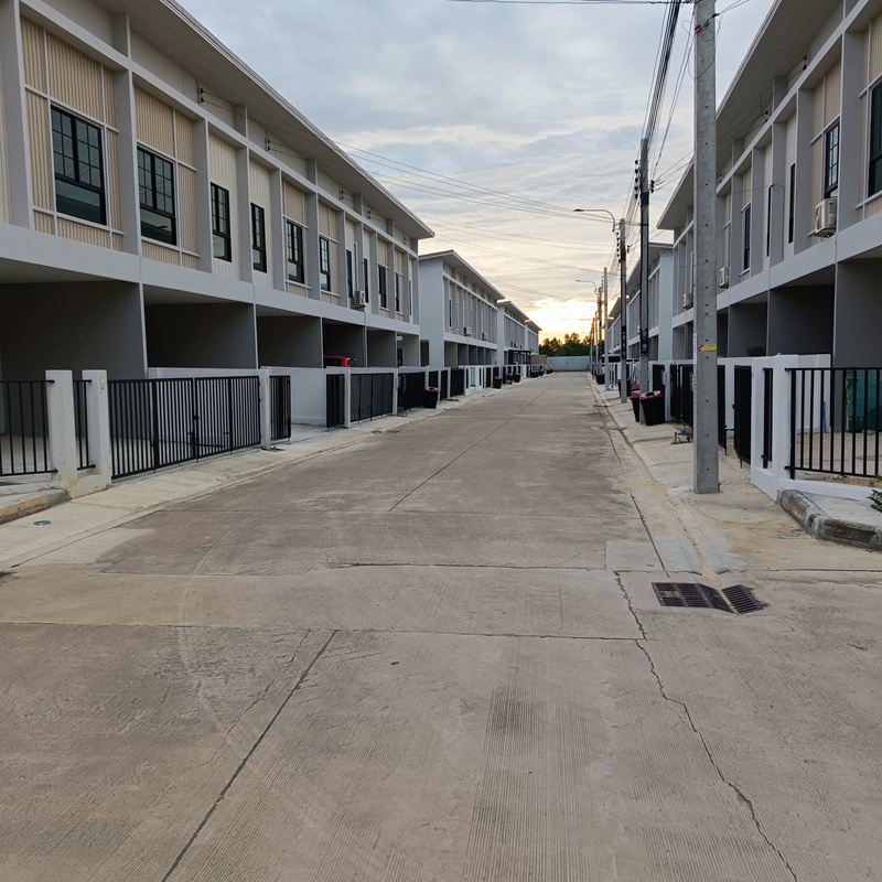 หมู่บ้าน