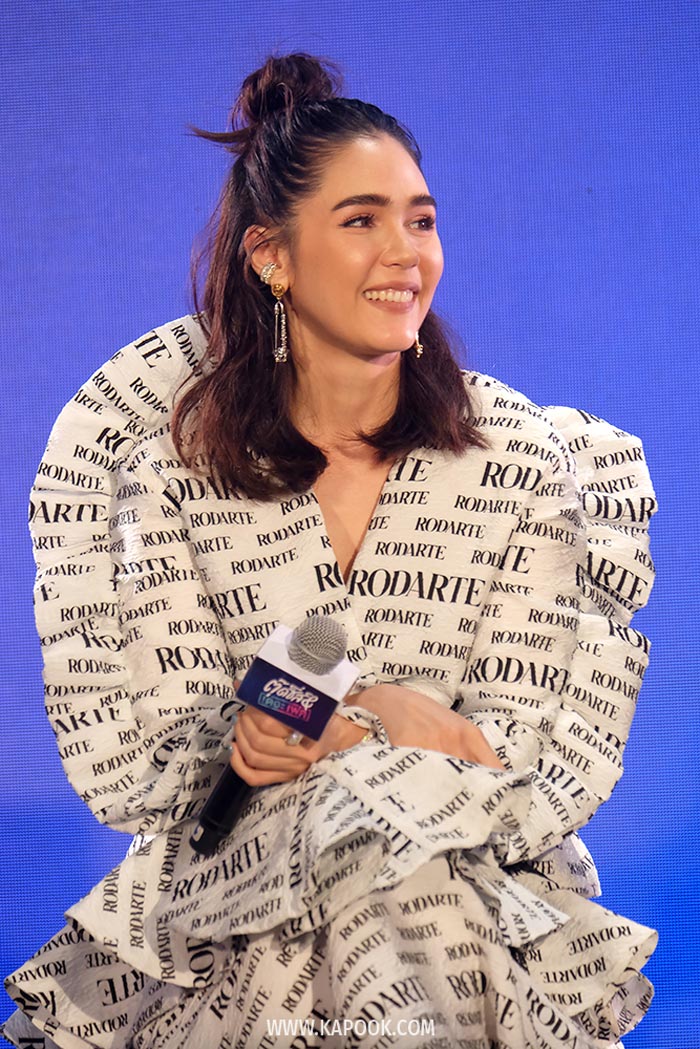 ชมพู่ อารยา