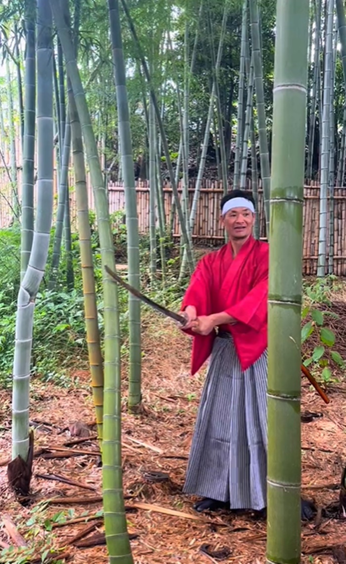 ดาบคาตานะ