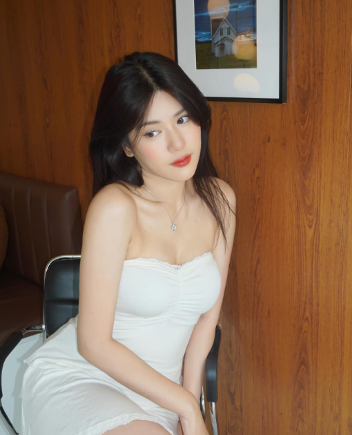 ประวัติ เรนเดียร์ ปฤสยา หรือ ลำเจียก จากละคร คุณพี่เจ้าขา ดิฉันเป็นห่านมิใช่หงส์