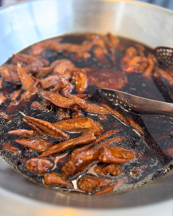 เชิญ ก๋วยเตี๋ยวไก่มะระบุฟเฟ่ต์ ฮาลาล ร้านบุฟเฟต์หลักสิบ