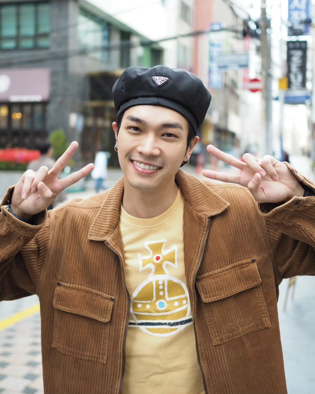  โอบ โอบนิธิ