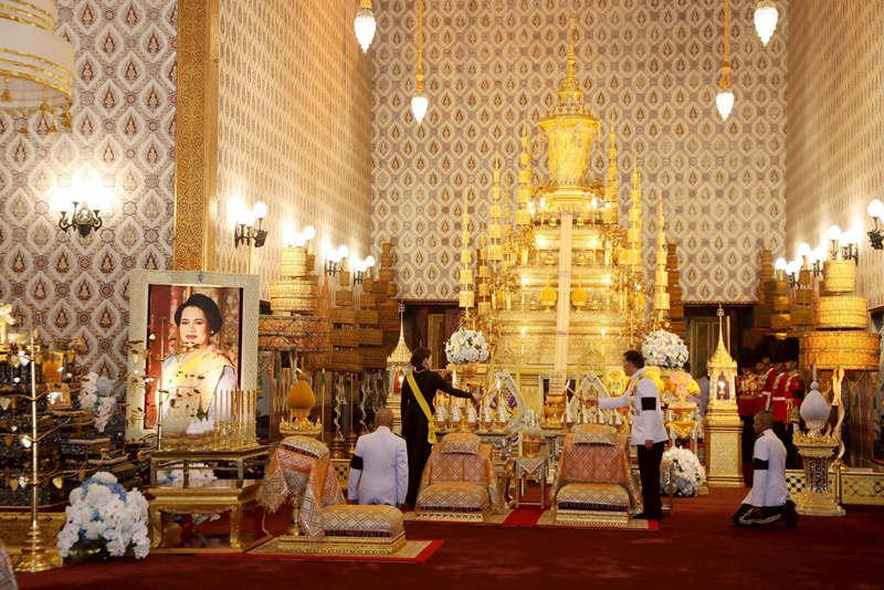 พระบรมวงศานุวงศ์ ทรงบำเพ็ญพระราชกุศลสวดพระอภิธรรมพระบรมศพ