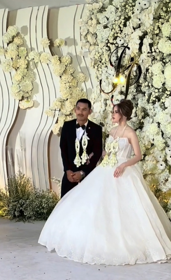 จัดงานแต่ง