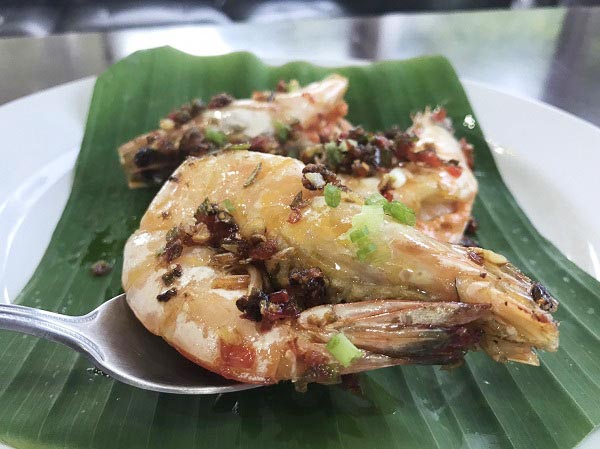 กุ้งผัดพริกเกลือ