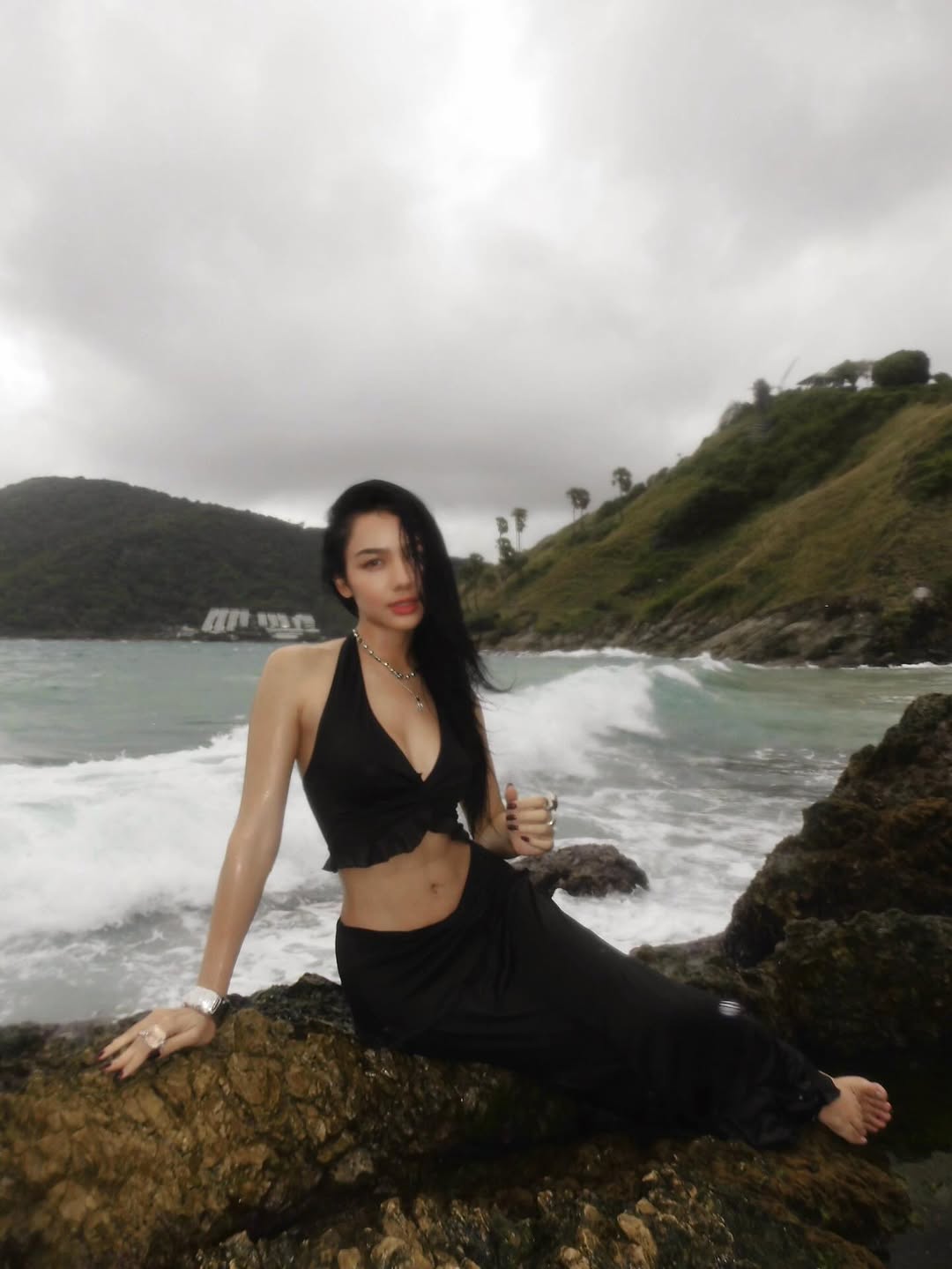 ดินสอสี พนิดา นางสาวไทย 2567