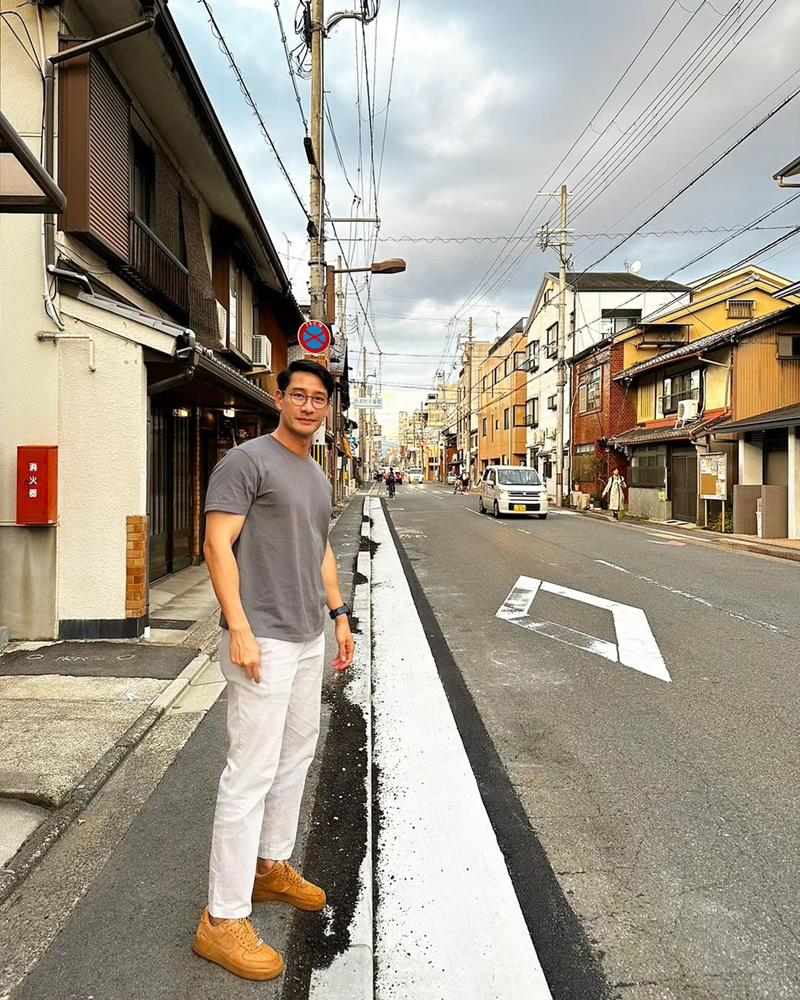 ป้อง ณวัฒน์