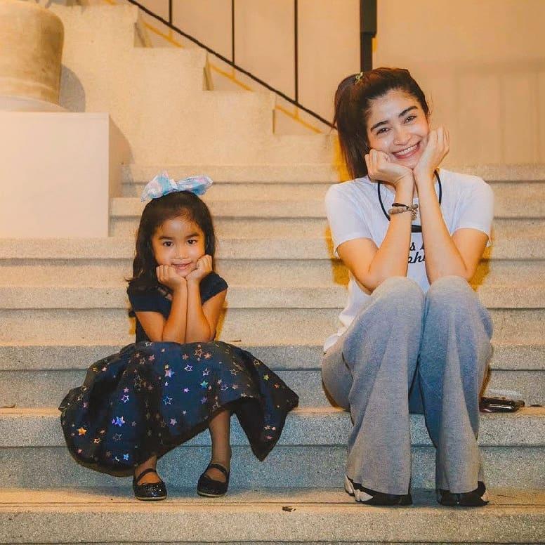 น้องแตงไทย ลูกสาว แจ๊ส แจง