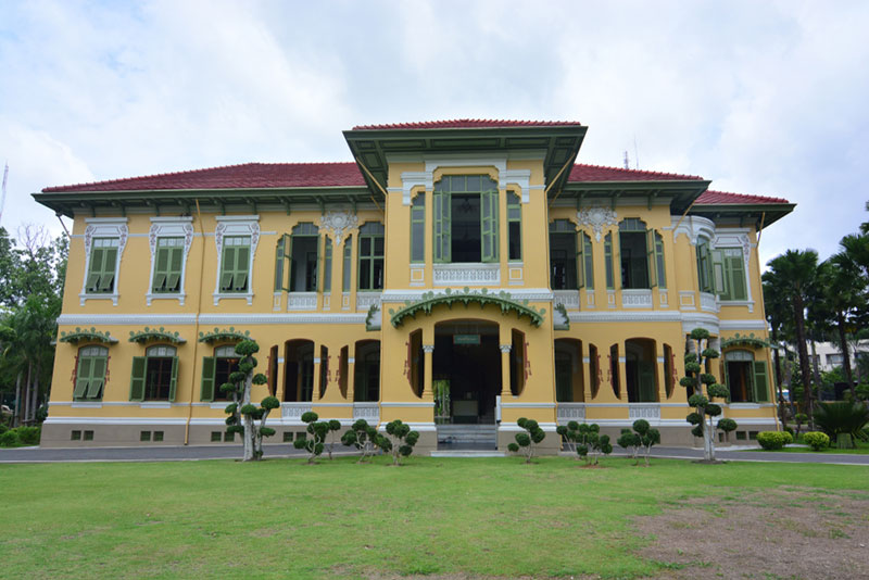 วังปารุสกวัน