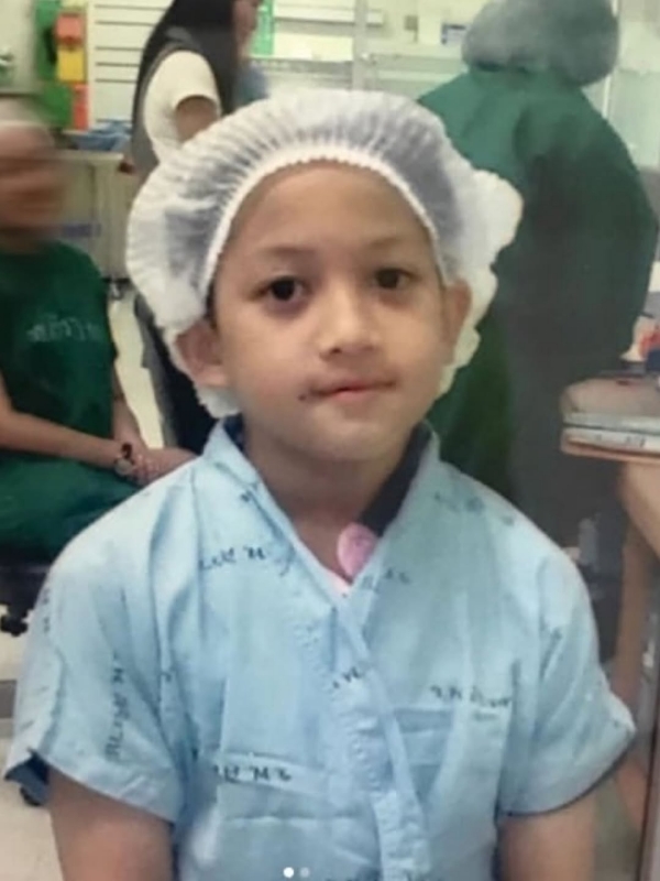  นุสบา ปุณณกันต์ โพสต์ภาพ น้องปุณณ ลูกชาย ตั้งแต่เด็กน้อยจนโตเป็นคุณหมอ