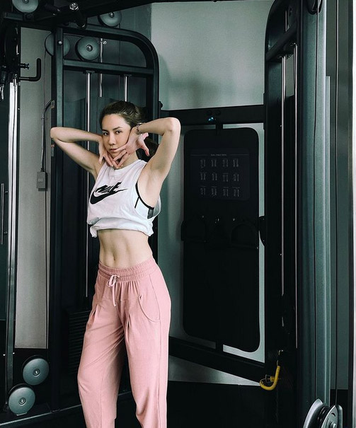 พลอย ภัทรากร