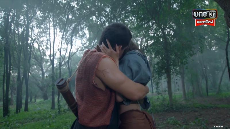 บัวคลี่