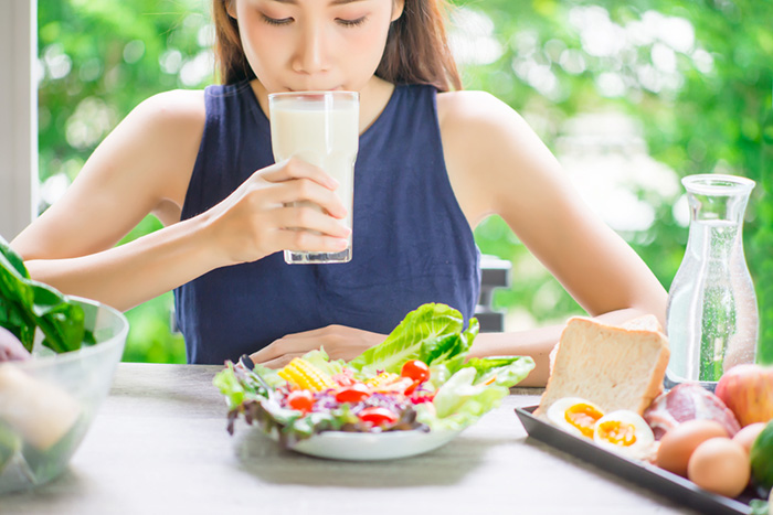 อาหารเช้าโปรตีนสูง