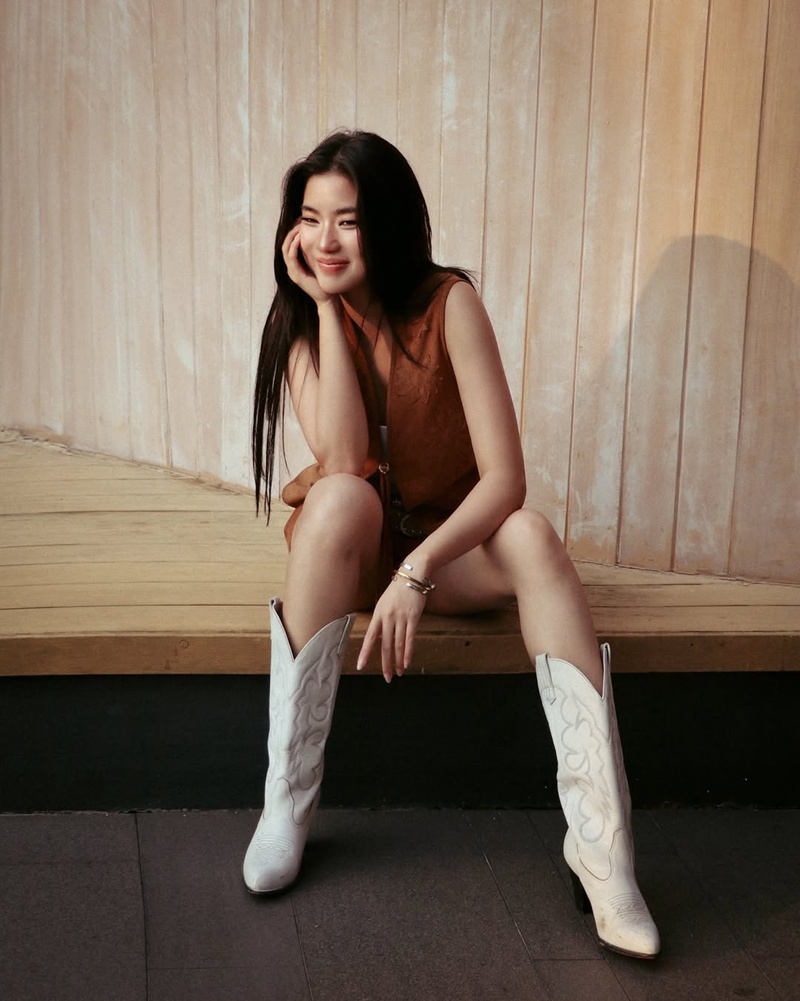 ก้อย อรัชพร