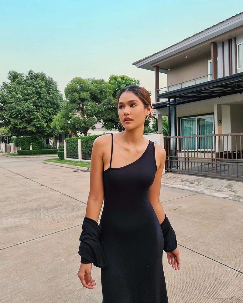 แนท อนิพรณ์