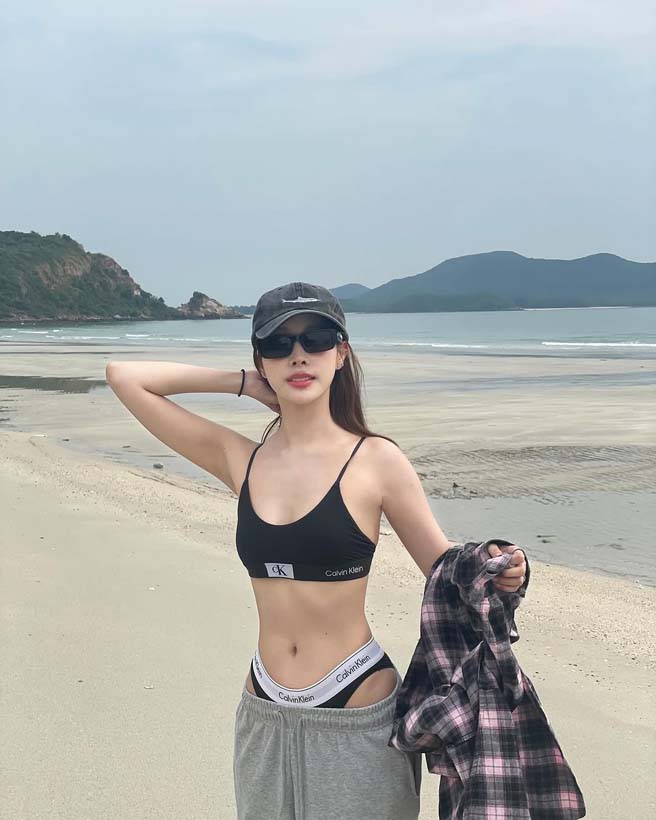 พิกเล็ท ชาราฎา ปล่อยภาพเซ็กซี่ นุ่งทูพีซ อ้อนอยากไปทะเล