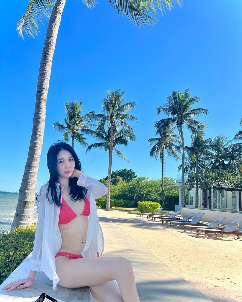 วีวี่ สรัณณัฏฐ์