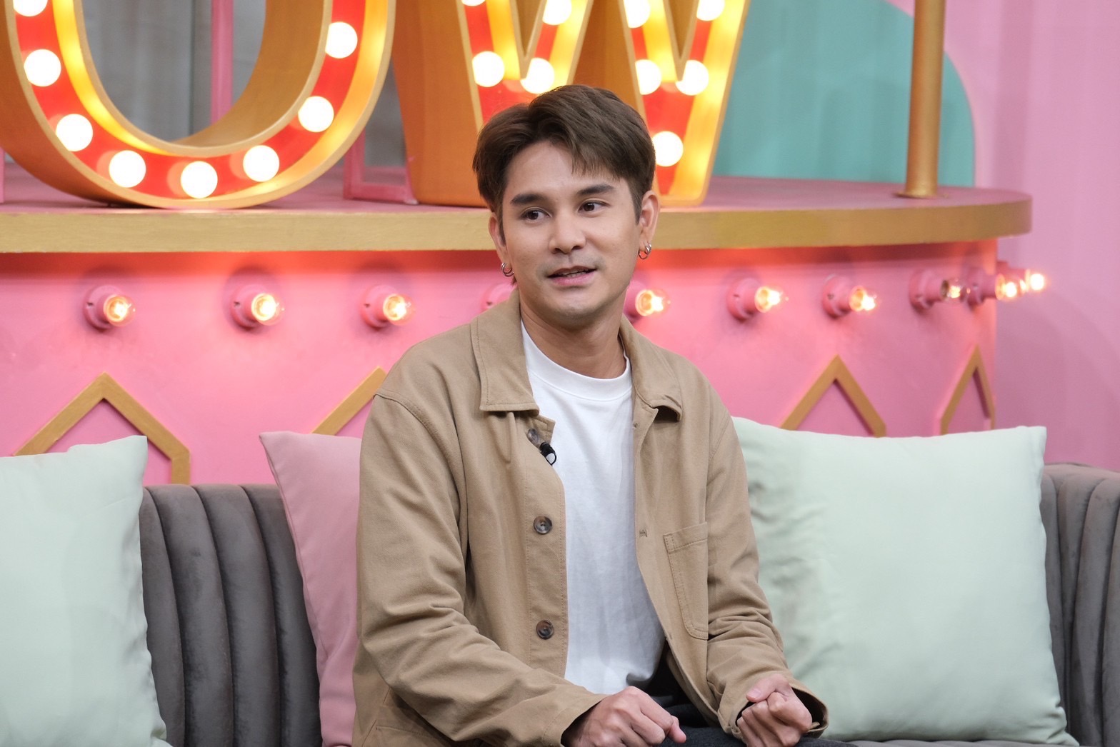 อาร์ตี้ ธนฉัตร