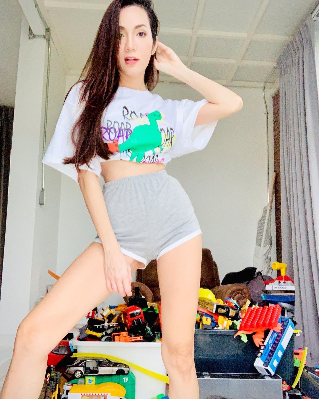  อ๋อม สกาวใจ