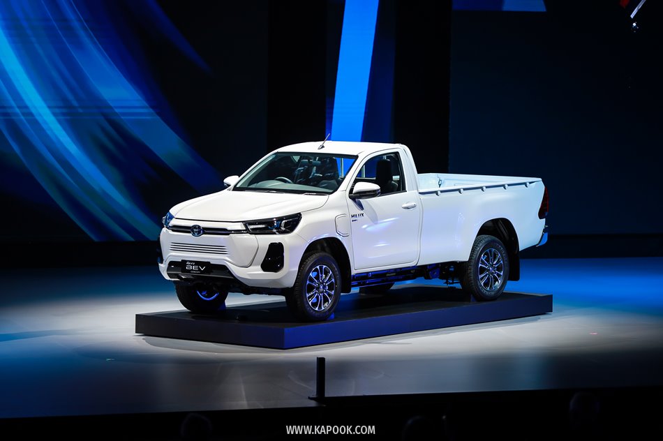 Toyota Hilux Revo BEV