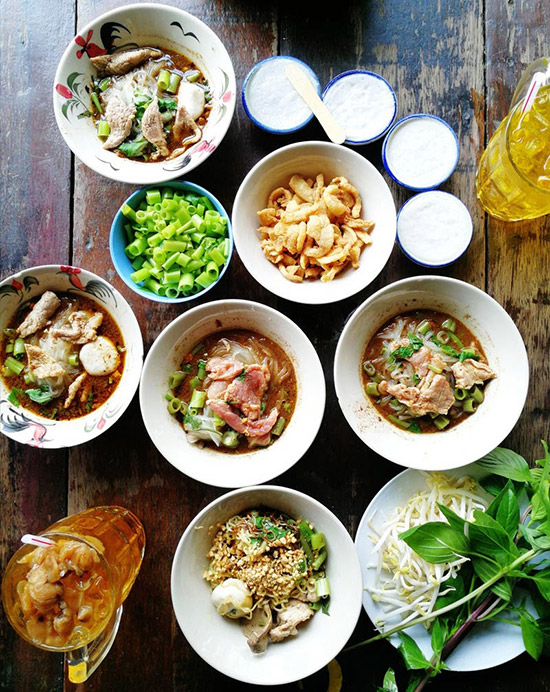 ร้านก๋วยเตี๋ยวเรือ