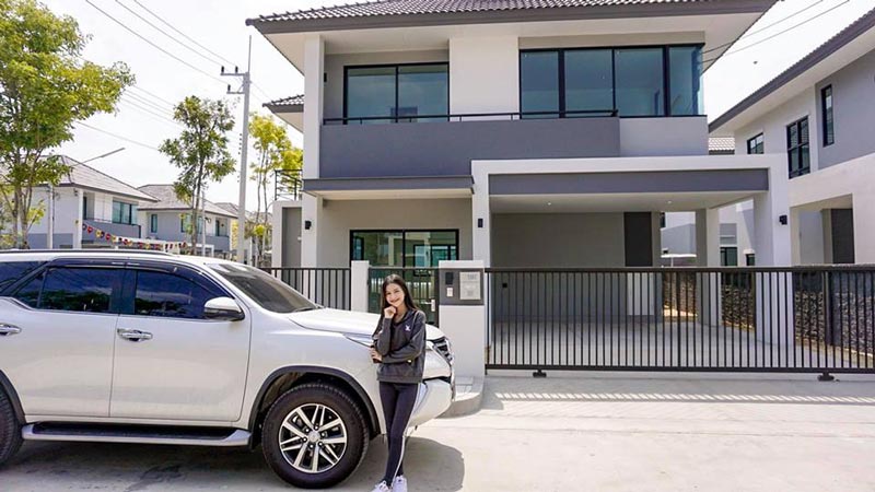 อาม ชุติมา บ้าน