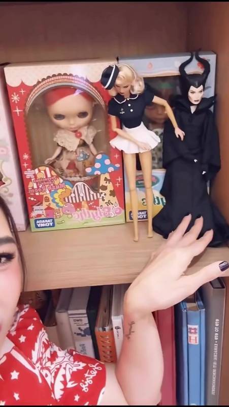 พลอย เฌอมาลย์ พาทัวร์คอนโดหรูกลางเมือง