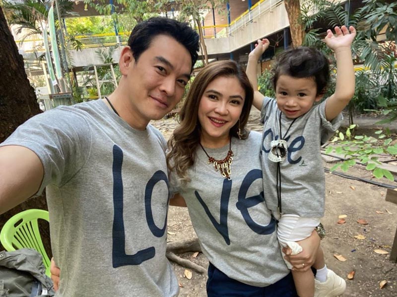 ชาคริต แอน ภัททิรา