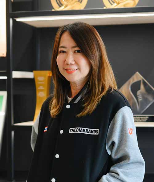 คุณณัฐวีณา เทพชาตรี 