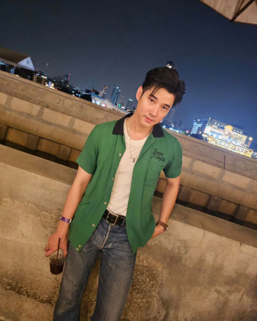 มาริโอ้ เมาเร่อ แต่งตัวแนววินเทจ
