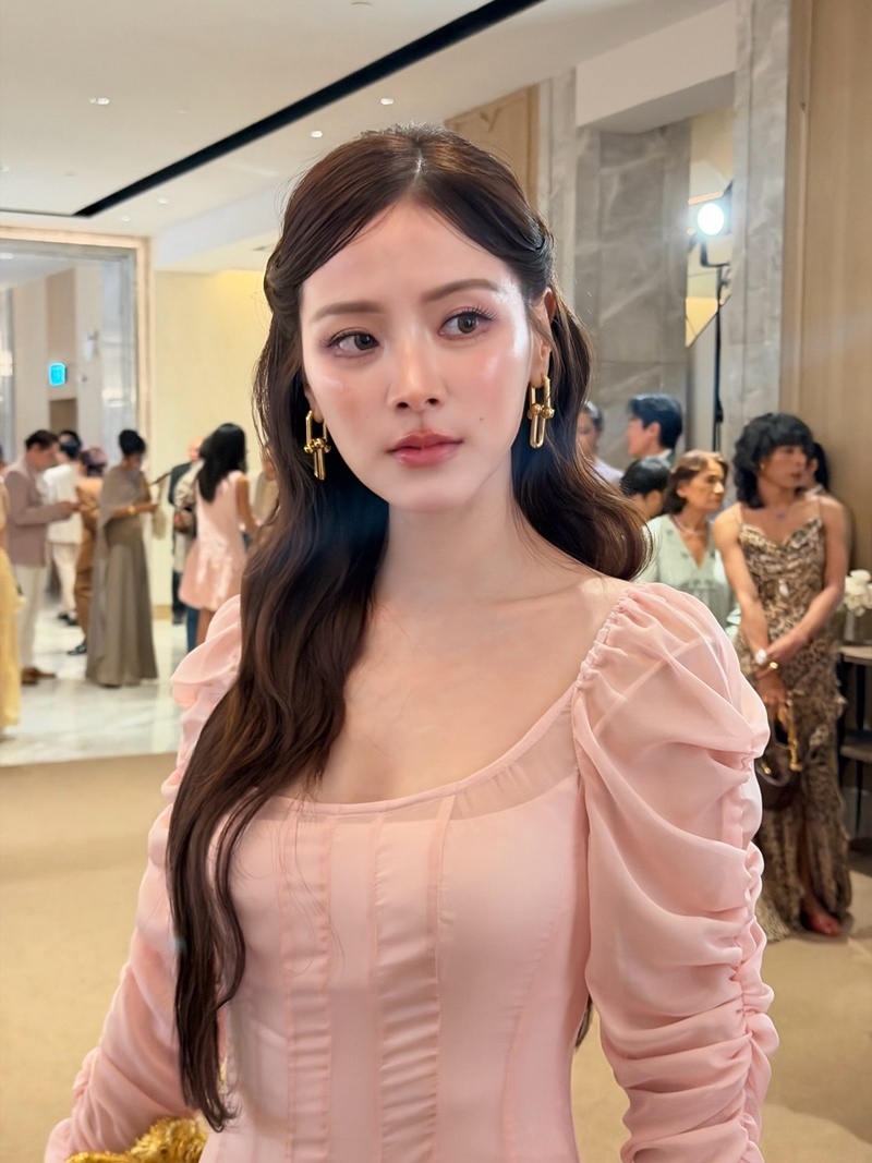 ใบเฟิร์น พิมพ์ชนก