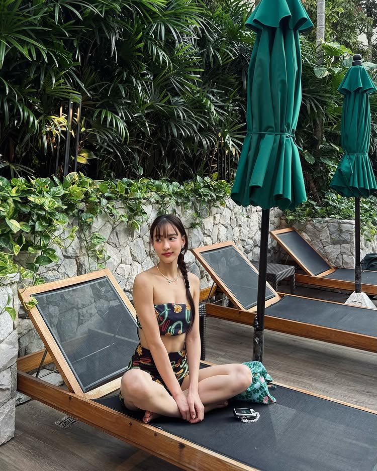 กรีน อัษฎาพร หรือ กรีน AF เสิร์ฟทูพีซคลายร้อน