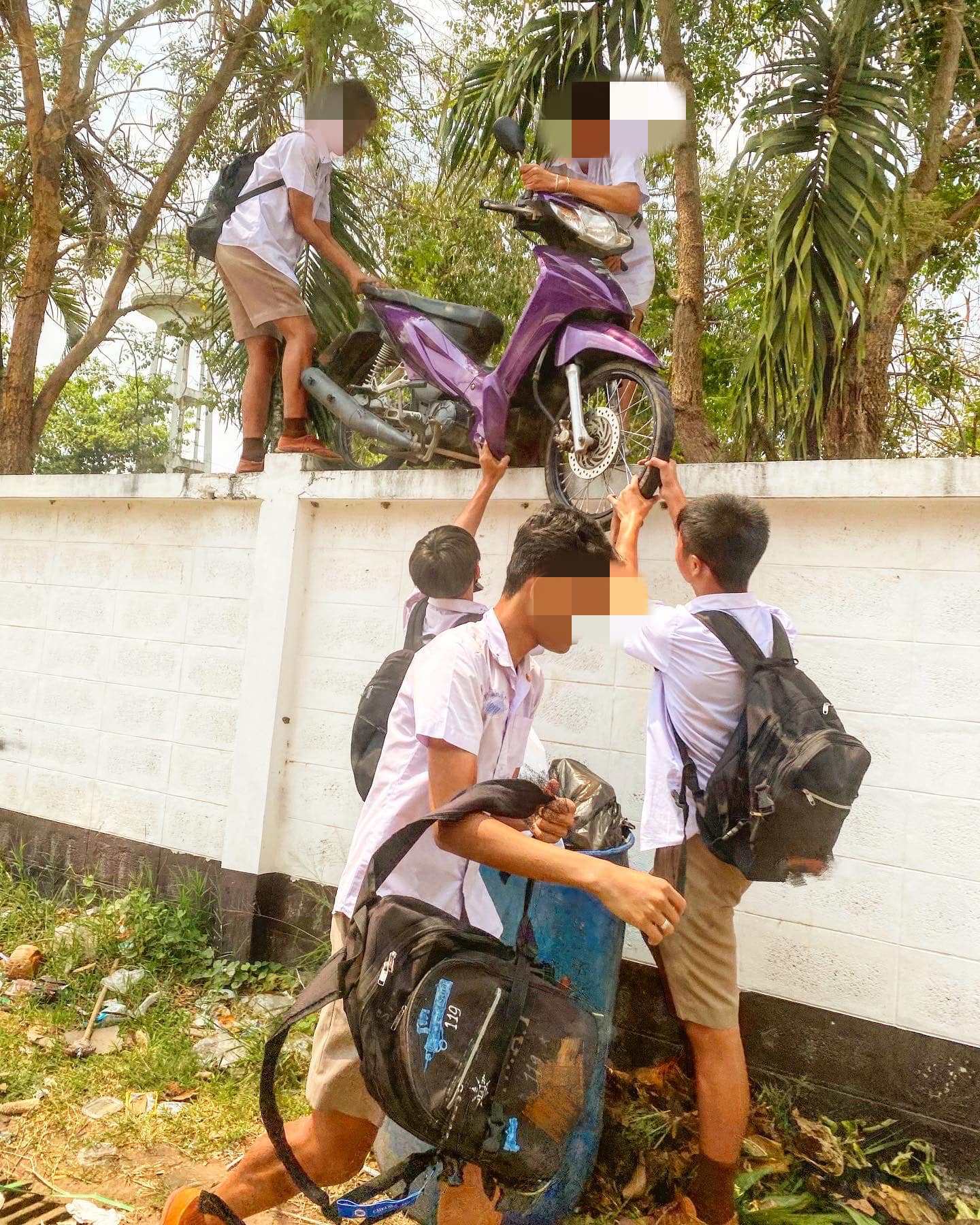 โดดเรียนให้โลกจํา