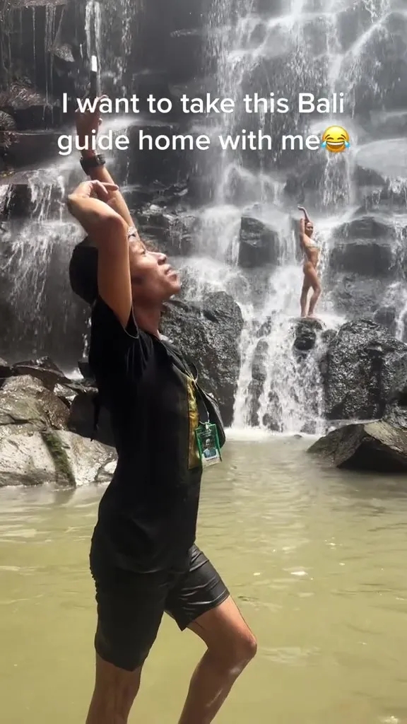 นักท่องเที่ยว