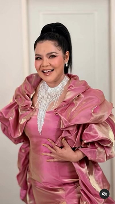 ฮาย อาภาพร เทียบภาพออกงานเดียวกับ ลิซ่า สีเดียวกันเป๊ะ