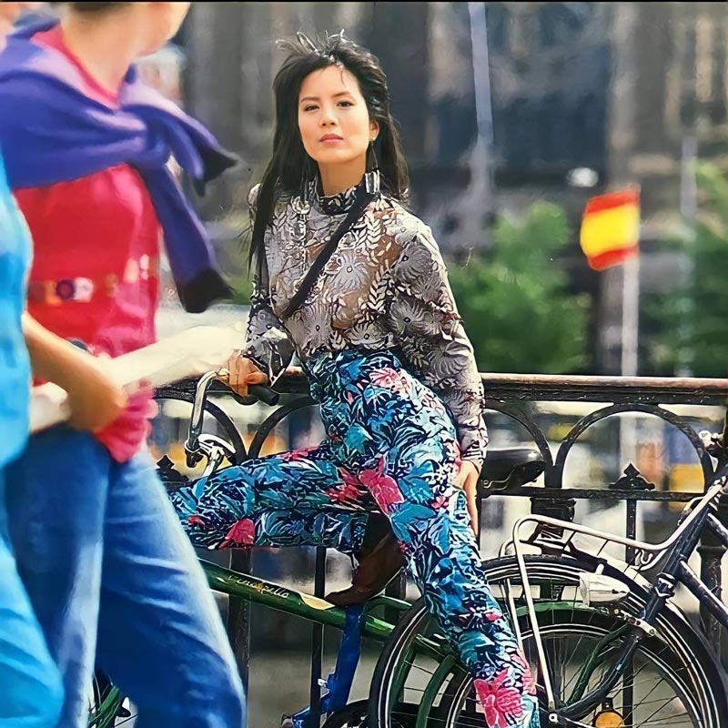 ต่าย เพ็ญพักตร์