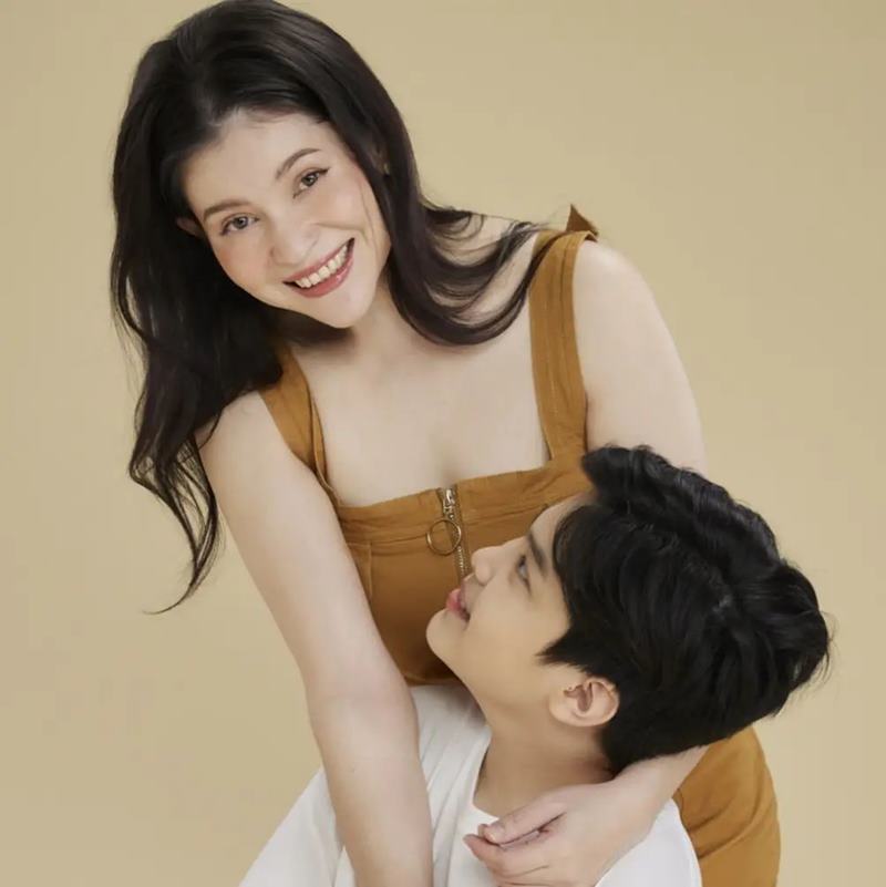 แอนนี่ บรู๊ค น้องฑีฆายุ